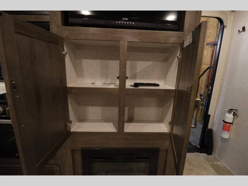 2023 Forest River 2023 Forest River Rockwood Mini Lite - thumbnail 26