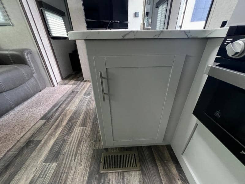 2020 Keystone RV 2020 Keystone RV Bullet Ultra Lite Series - thumbnail 18