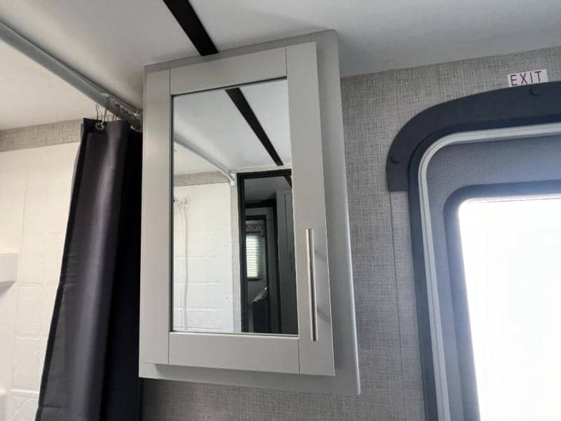 2020 Keystone RV 2020 Keystone RV Bullet Ultra Lite Series - thumbnail 36