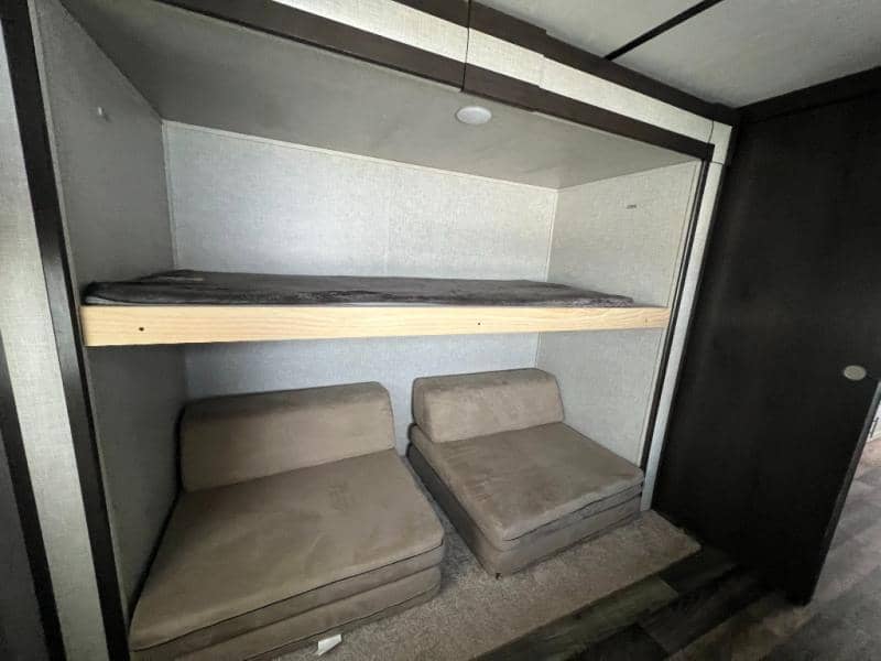 2020 Keystone RV 2020 Keystone RV Bullet Ultra Lite Series - thumbnail 45