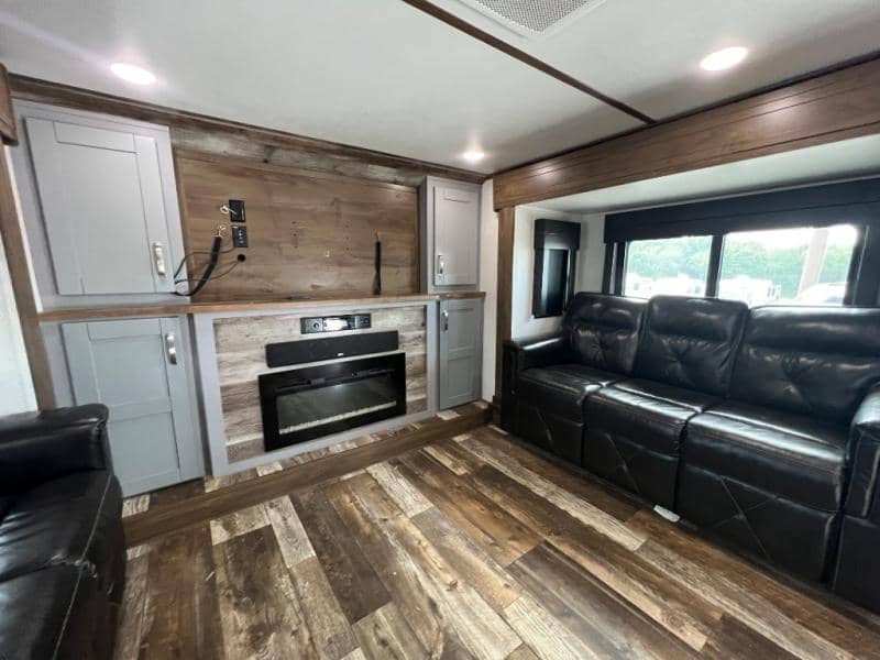 2020 Keystone RV 2020 Keystone RV Fuzion - thumbnail 13