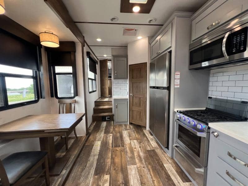 2020 Keystone RV 2020 Keystone RV Fuzion - thumbnail 17