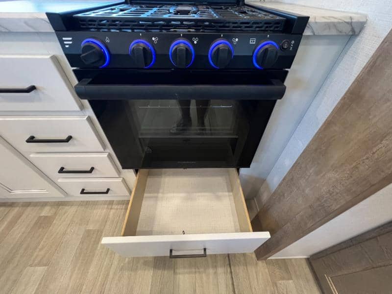 2025 Keystone RV 2025 Keystone RV Arcadia Super Lite - thumbnail 23