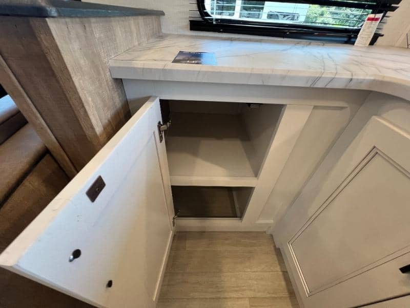 2025 Keystone RV 2025 Keystone RV Arcadia Super Lite - thumbnail 24