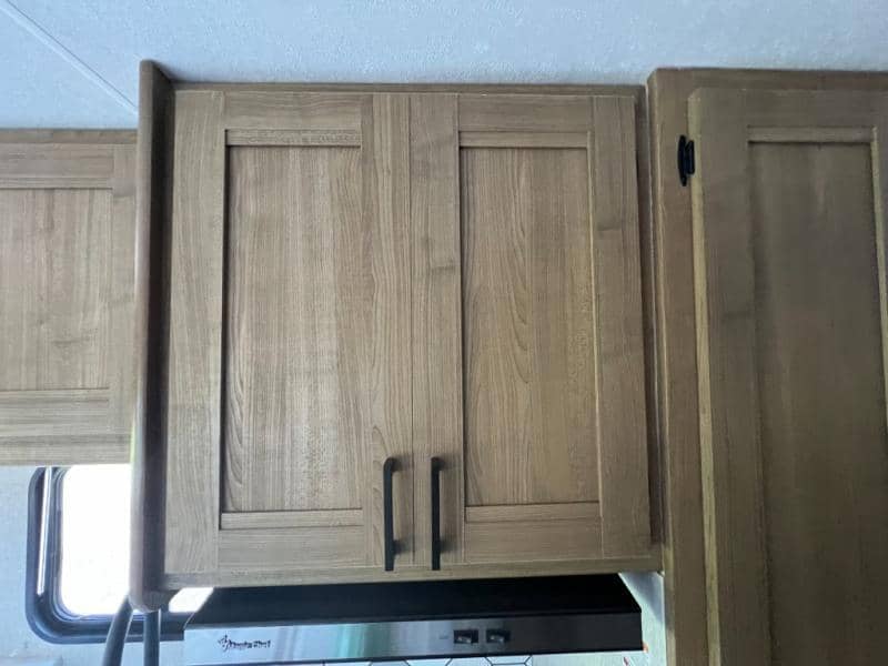 2025 Coachmen 2025 Coachmen Leprechaun - thumbnail 33