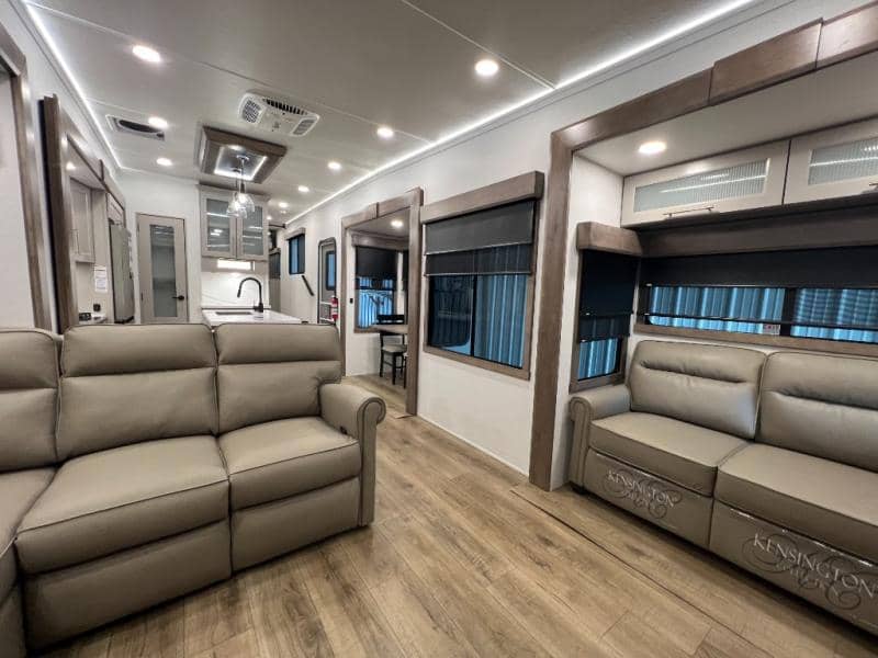 2025 Alliance RV 2025 Alliance RV Paradigm - thumbnail 12