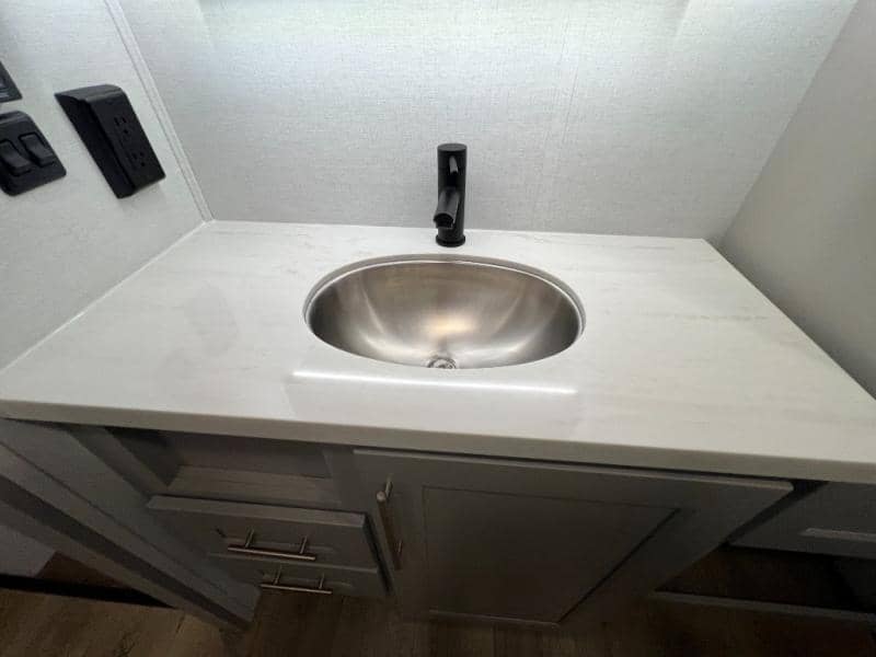 2025 Alliance RV 2025 Alliance RV Paradigm - thumbnail 53