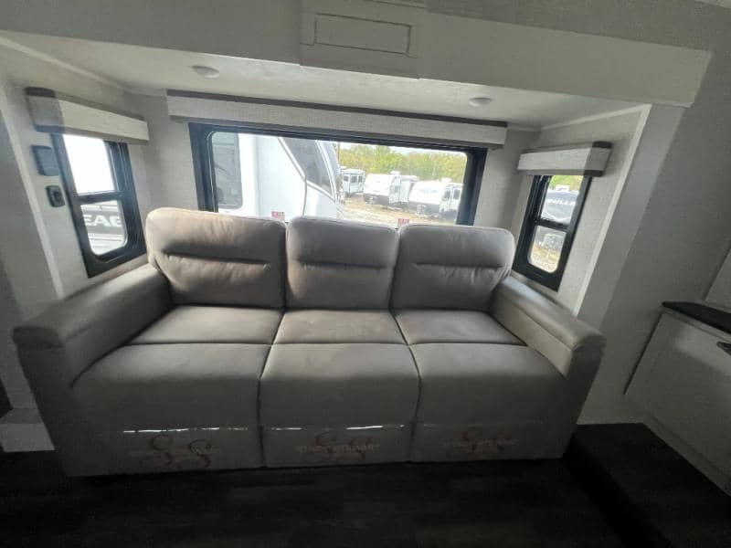 2025 Jayco 2025 Jayco North Point - thumbnail 20