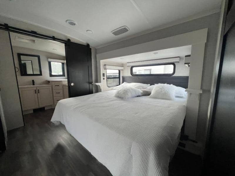 2025 Jayco 2025 Jayco North Point - thumbnail 64