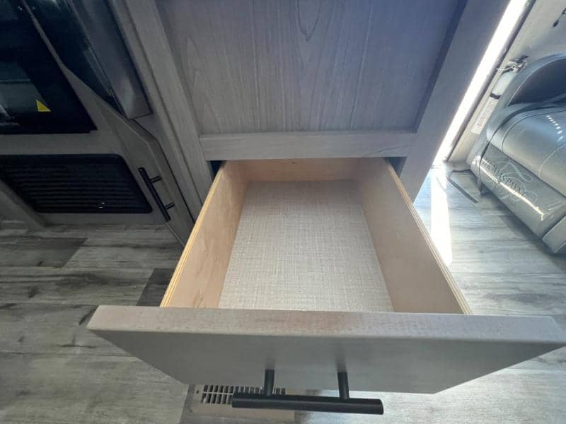 2022 Dutchmen 2022 Dutchmen Coleman Light - thumbnail 18