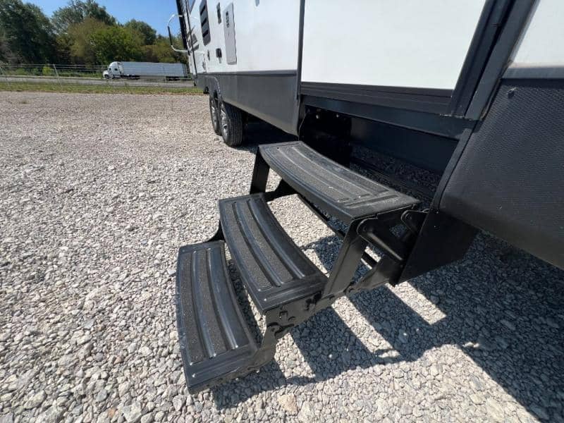 2022 Dutchmen 2022 Dutchmen Coleman Light - thumbnail 41