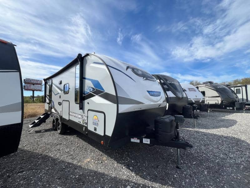 2023 Forest River 2023 Forest River Cherokee Alpha Wolf - thumbnail 3