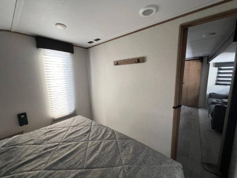 2023 Forest River 2023 Forest River Cherokee Alpha Wolf - thumbnail 29