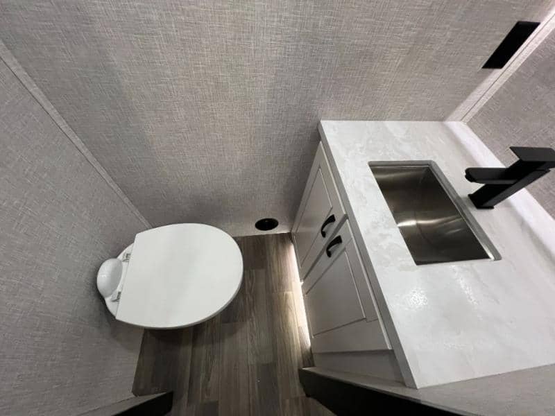 2025 Jayco 2025 Jayco North Point - thumbnail 23