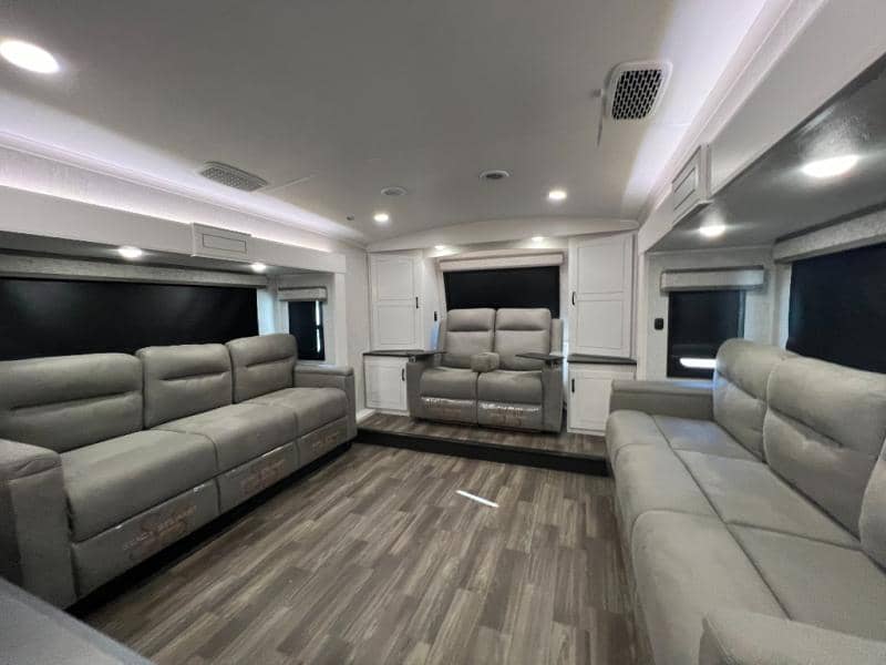 2025 Jayco 2025 Jayco North Point - thumbnail 42