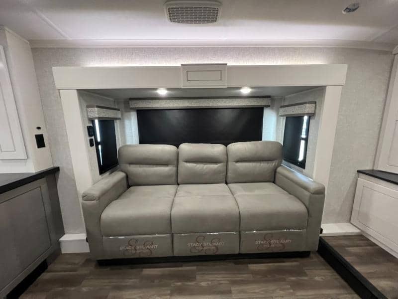 2025 Jayco 2025 Jayco North Point - thumbnail 43