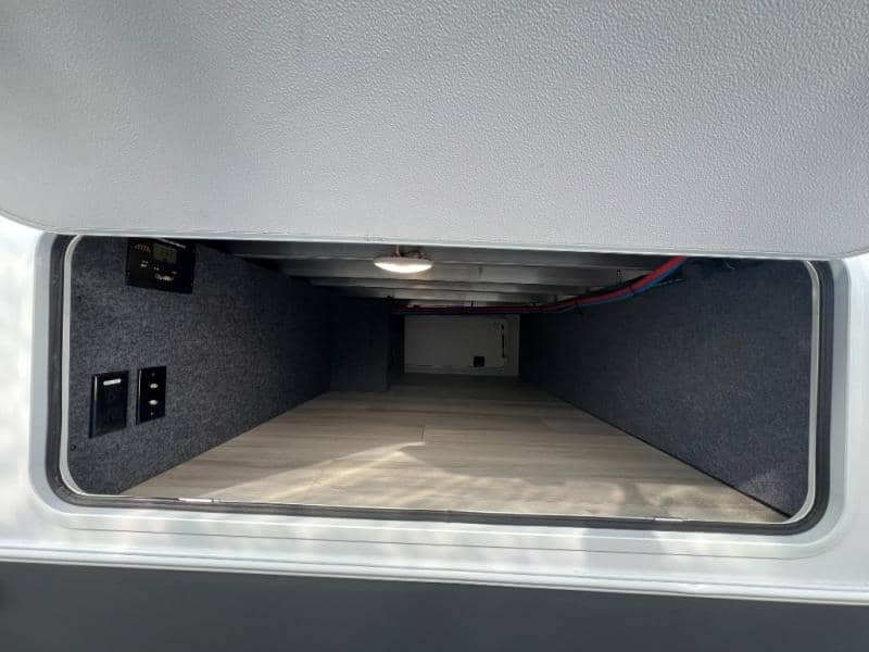 2025 Forest River 2025 Forest River Wildcat - thumbnail 9