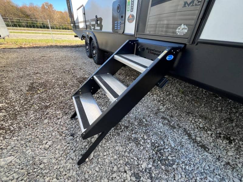 2025 Keystone RV 2025 Keystone RV Bullet Crossfire - thumbnail 7