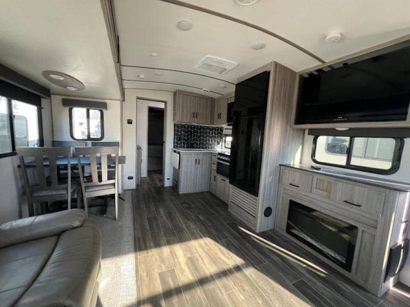 2023 Keystone RV 2023 Keystone RV Passport GT - thumbnail 10
