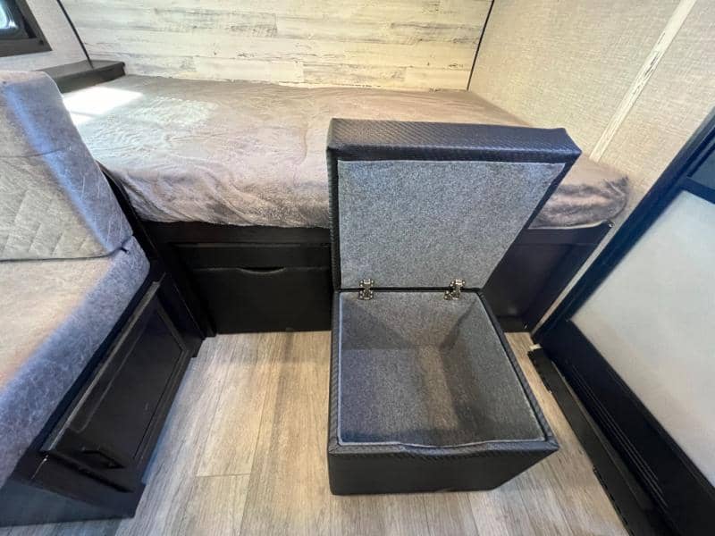 2022 Jayco 2022 Jayco Jay Feather - thumbnail 8