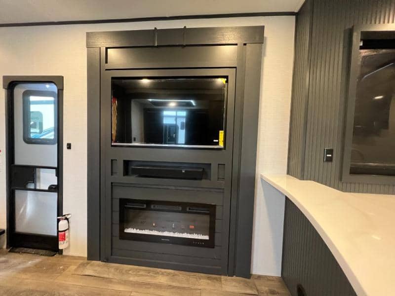 2025 Forest River 2025 Forest River XLR Nitro - thumbnail 19