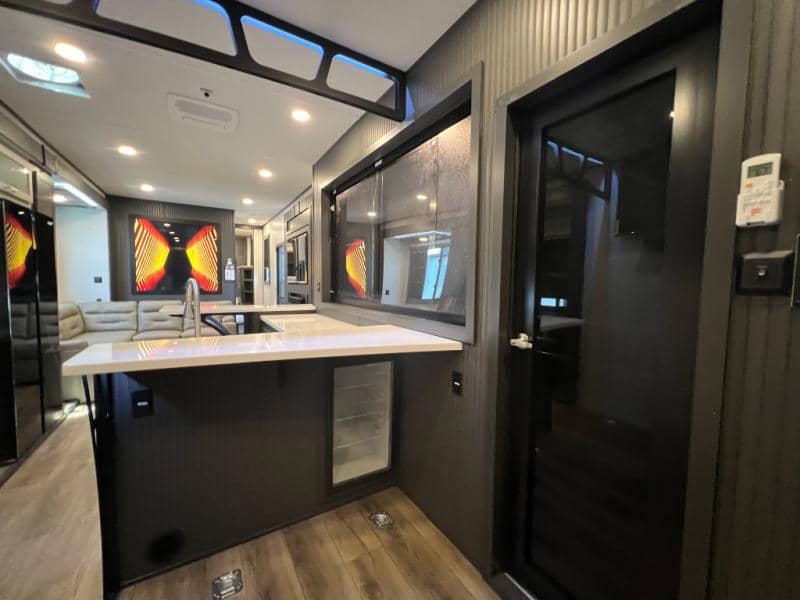 2025 Forest River 2025 Forest River XLR Nitro - thumbnail 36