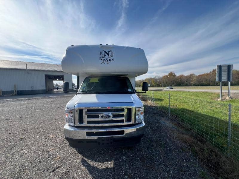 2025 NeXus RV 2025 NeXus RV Triumph Sport - thumbnail 7