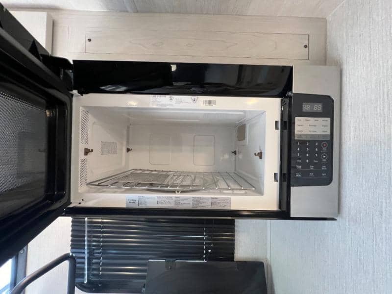 2025 NeXus RV 2025 NeXus RV Triumph Sport Series - thumbnail 21