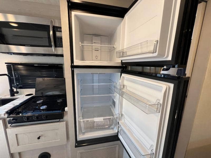 2025 NeXus RV 2025 NeXus RV Triumph Sport Series - thumbnail 26