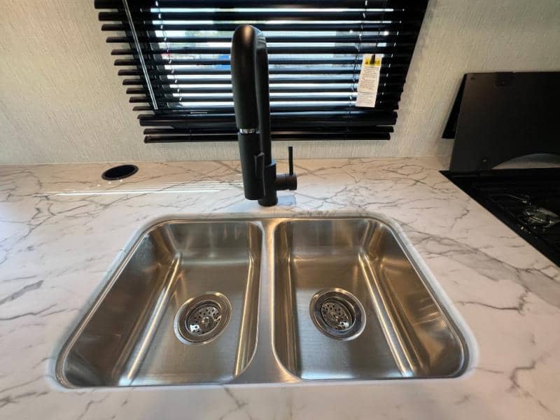 2025 NeXus RV 2025 NeXus RV Triumph Sport Series - thumbnail 26