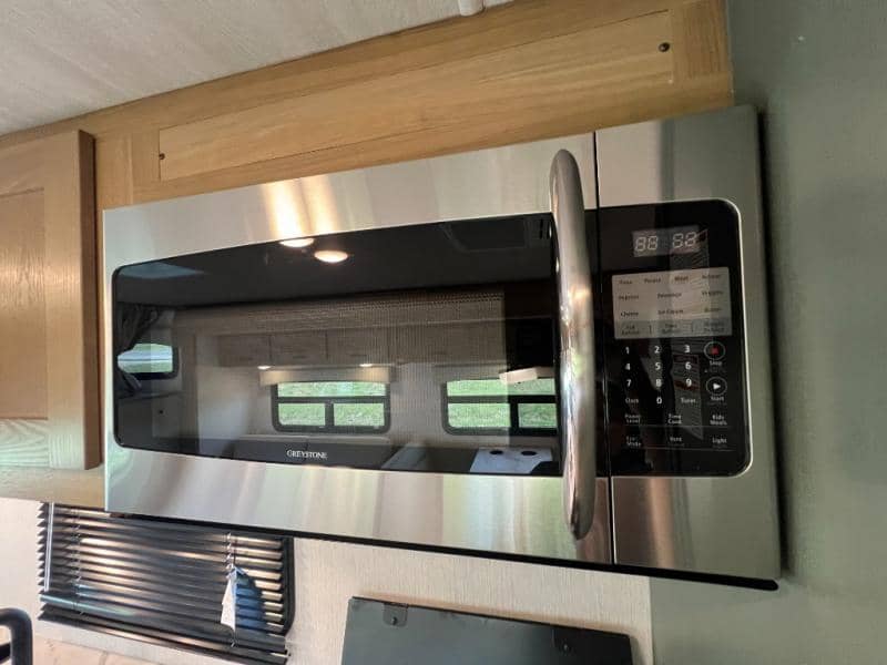 2025 NeXus RV 2025 NeXus RV Triumph Sport Series - thumbnail 32