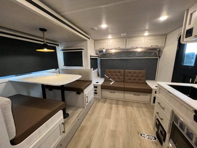 2025 Forest River 2025 Forest River Surveyor Legend - thumbnail 10