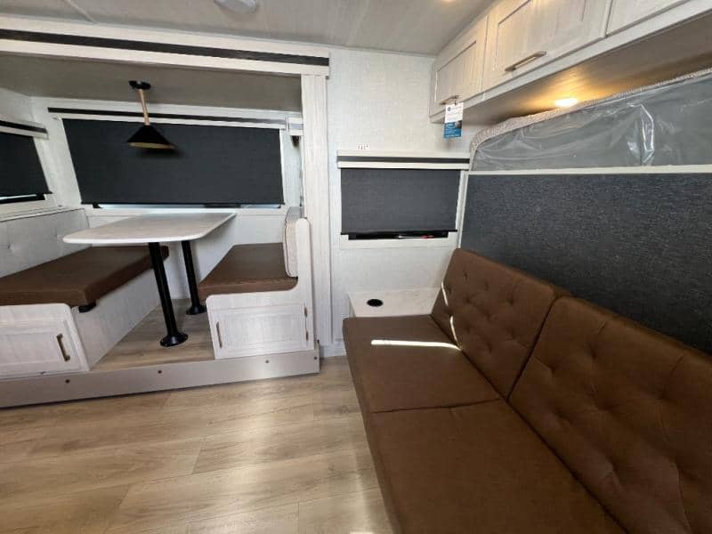 2025 Forest River 2025 Forest River Surveyor Legend - thumbnail 21