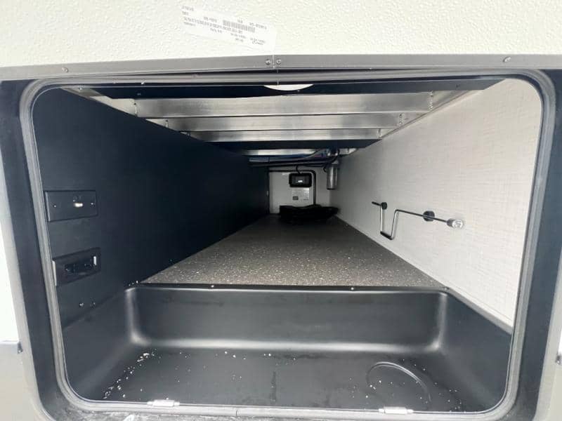 2025 Forest River 2025 Forest River Rockwood Signature - thumbnail 6