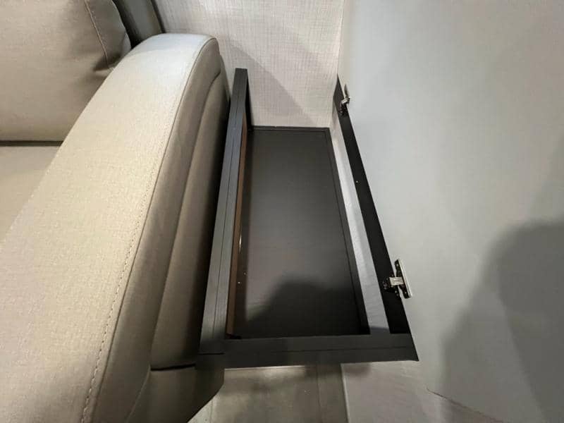 2025 Forest River 2025 Forest River Rockwood Signature - thumbnail 18