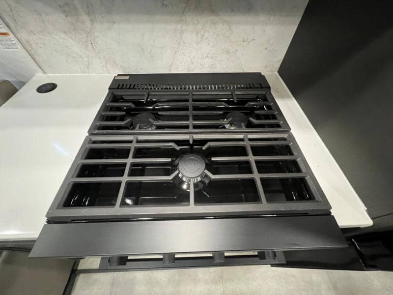 2025 Forest River 2025 Forest River Rockwood Signature - thumbnail 21