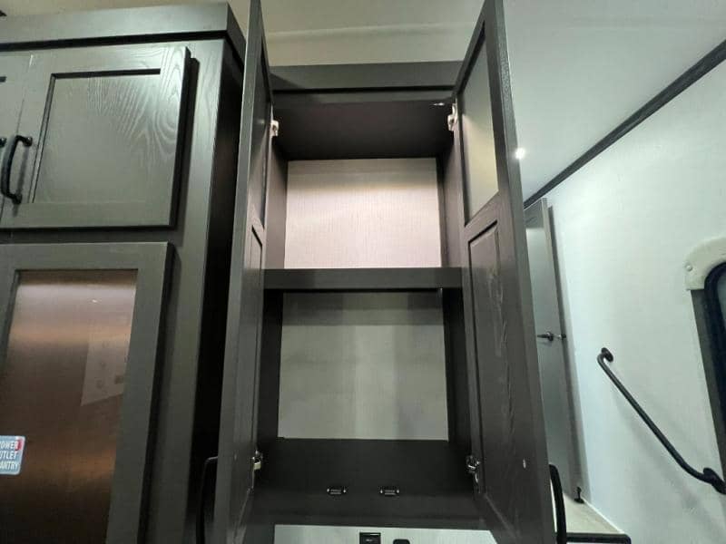 2025 Forest River 2025 Forest River Rockwood Signature - thumbnail 39