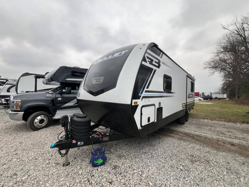 2025 Keystone RV 2025 Keystone RV Bullet Crossfire - thumbnail 5