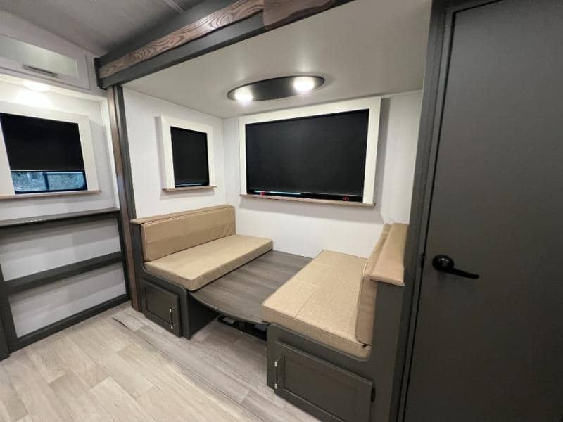 2025 Keystone RV 2025 Keystone RV Bullet Crossfire - thumbnail 15