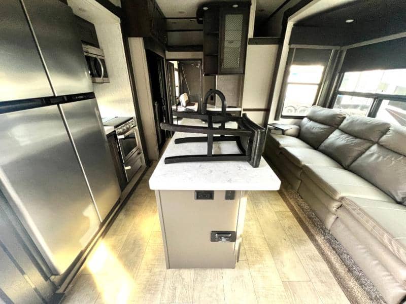 2020 Grand Design 2020 Grand Design Momentum - thumbnail 15