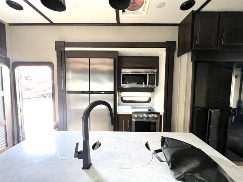 2020 Grand Design 2020 Grand Design Momentum - thumbnail 24