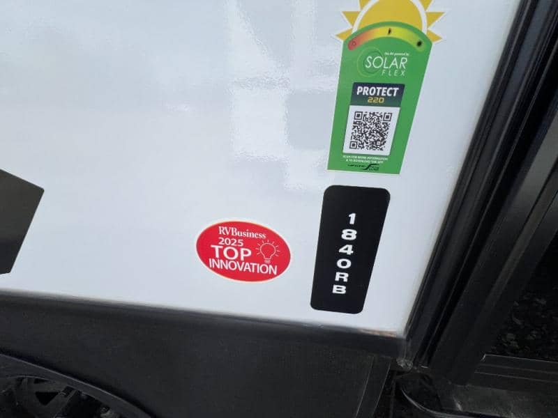 2025 Keystone RV 2025 Keystone RV Bullet Classic - thumbnail 7