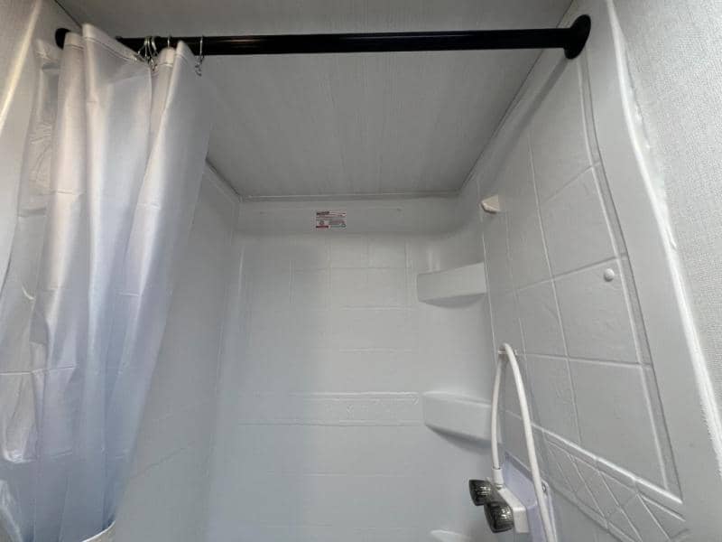 2025 Keystone RV 2025 Keystone RV Bullet Classic - thumbnail 28