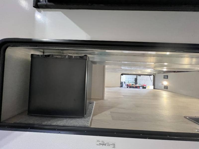 2025 Forest River 2025 Forest River Sandpiper - thumbnail 9