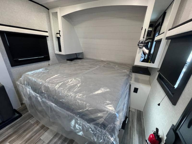 2025 Jayco 2025 Jayco Jay Feather - thumbnail 15