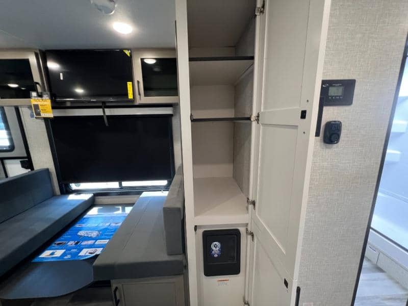 2025 Jayco 2025 Jayco Jay Feather - thumbnail 27