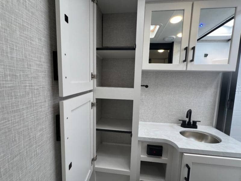 2025 Jayco 2025 Jayco Jay Feather - thumbnail 33