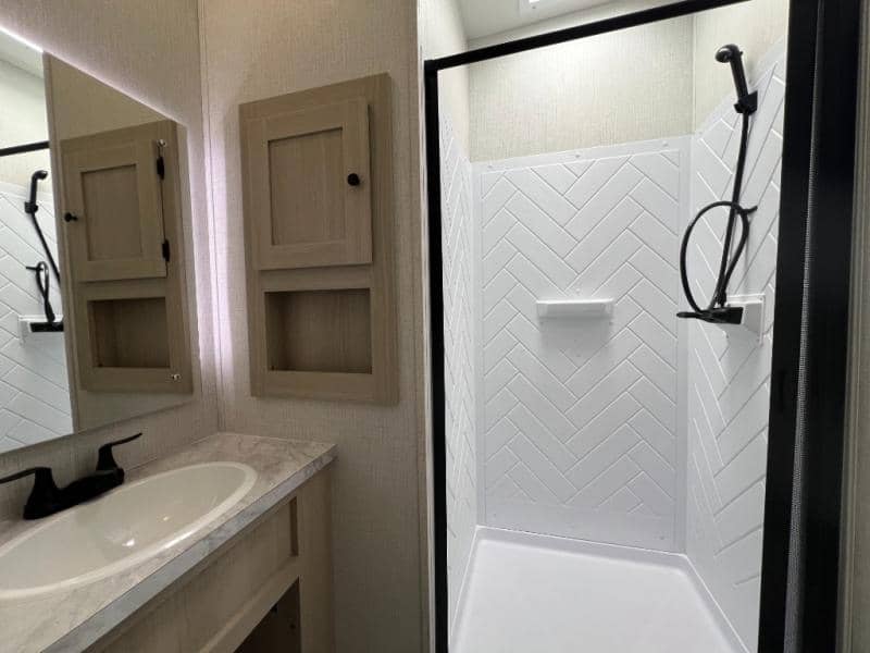 2025 Forest River 2025 Forest River Wildcat - thumbnail 41