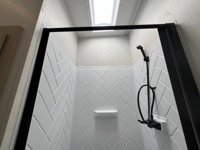 2025 Forest River 2025 Forest River Wildcat - thumbnail 42