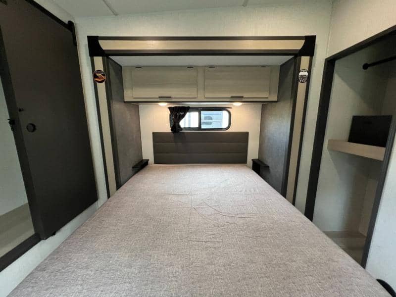 2025 Forest River 2025 Forest River Wildcat - thumbnail 53